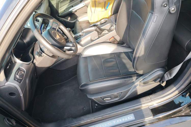 Used Ford Mustang 2019 2.3L EcoBoost
