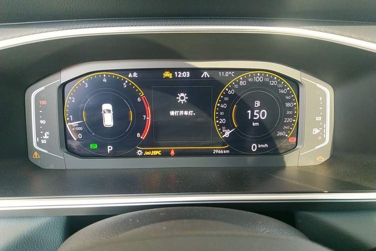 Used Volkswagen Tharu 2024 300TSI Two-Wheel-Drive Moon Luxury Edition