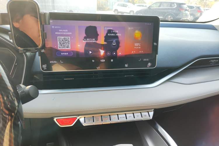 Used Geely Auto Preface 2021 2.0TD Luxury Version
