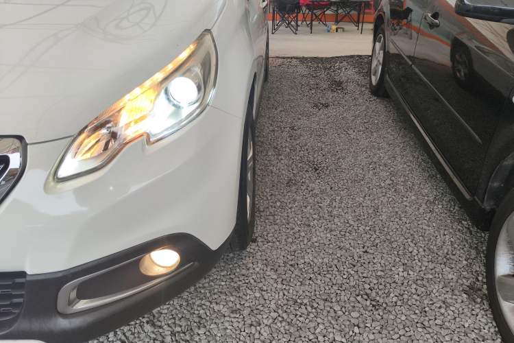 Used Peugeot 2008 2014 1.6L Manual Trend Edition