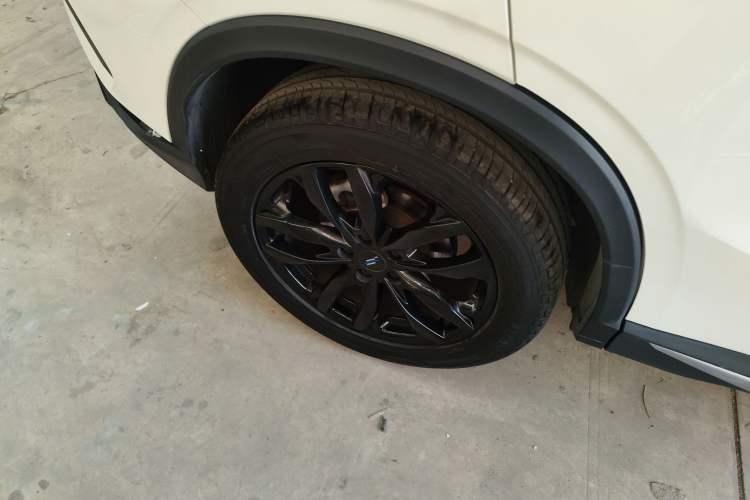 Used Oshan X5 PLUS 2023 Revised Version 1.5T DCT Navigation Edition
