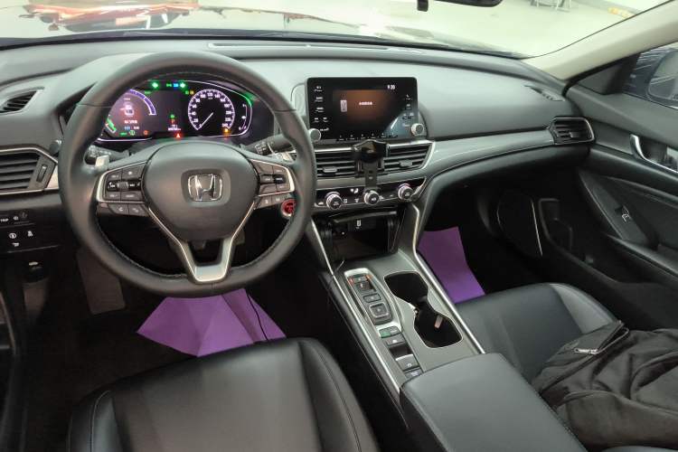 Used Honda Accord 2018 Rui Hybrid 2.0L Rui Ling Edition China VI
