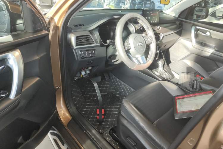 Used Kia Sportage R 2018 2.0L Automatic Smart Luxury Version China V Standard