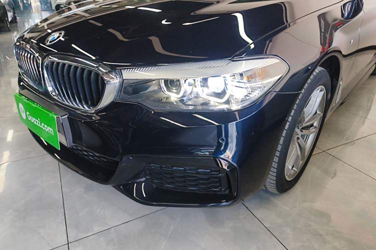 Used BMW 5 Series 2020 525Li M Sport Package