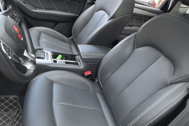 Used Roewe RX5 2020 20T Automatic 4G Connected Million-Dollar Flagship Edition
