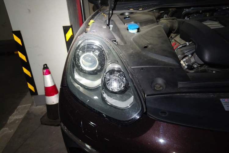 Used Porsche Cayenne 2016 Cayenne Platinum Edition 3.0T