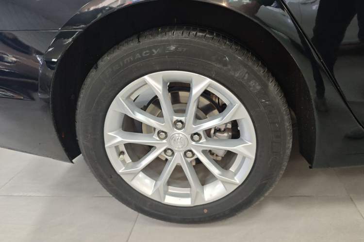 Used Buick LaCrosse 2021 552T Luxury Version