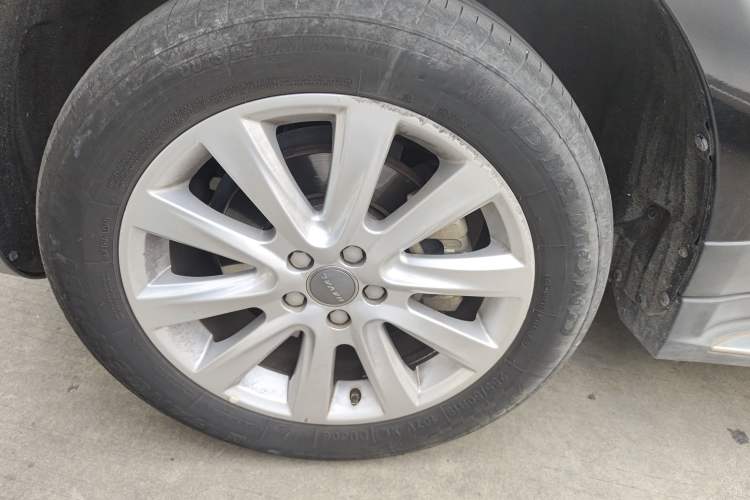 Used Haval H8 2015 2.0T Two-Wheel Drive Luxury Edition