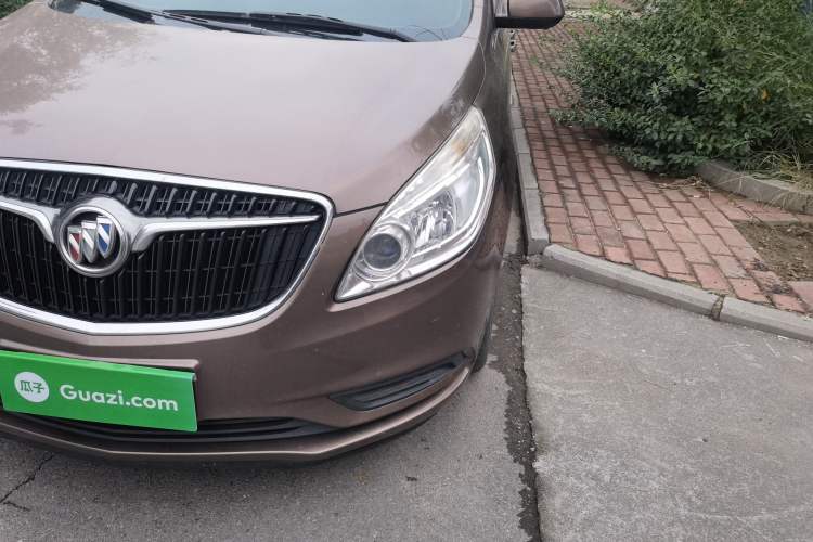 Used Buick GL8 2018 28T Luxury Model China VI Standard
