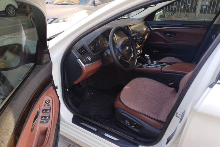 Used BMW 5 Series 2014 528Li xDrive Premium Edition