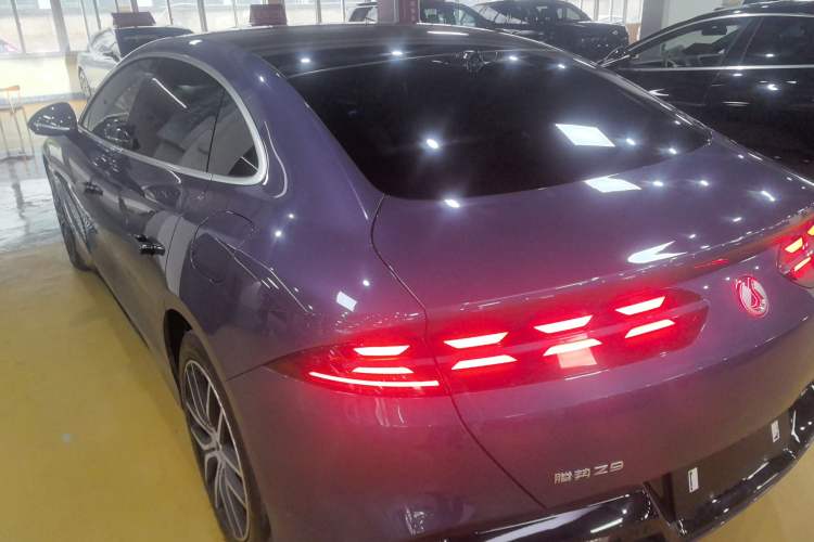 Used Denza Z9 2024 1100 km Four-Wheel Drive Max Version