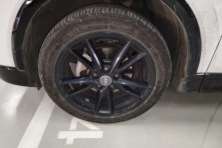 Used Audi Q2L 2021 35 TFSI Progressive Dynamic Edition