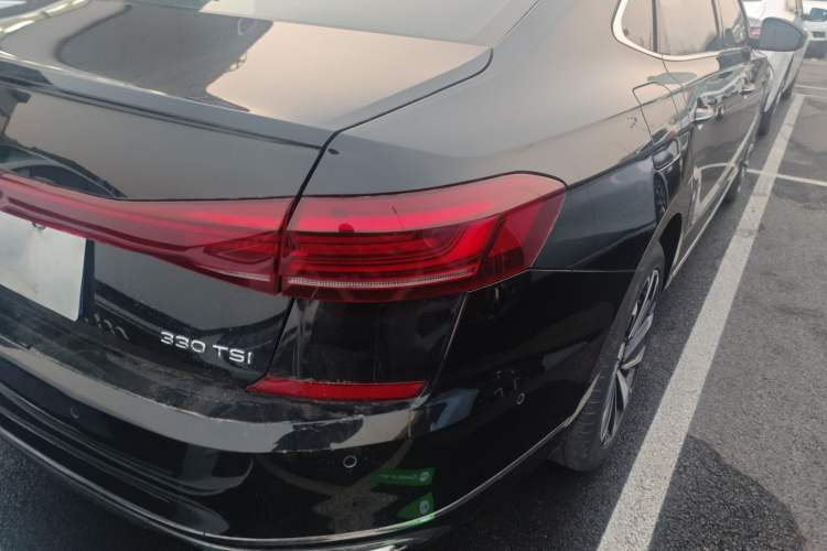 Used Volkswagen Passat 2023 Facelift 330TSI Luxury Edition
