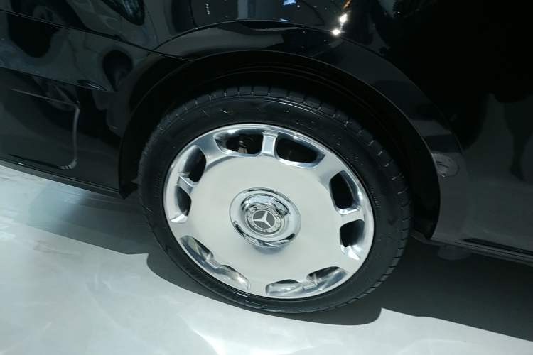 Used Mercedes-Benz Vito 2021 2.0T Elite Version 7 Seats
