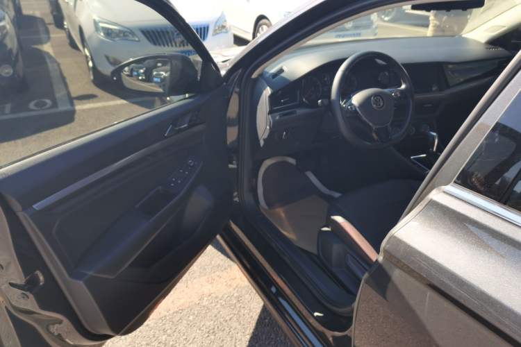 Used Volkswagen Bora 2021 1.5L Automatic Comfort Smart Connect Edition
