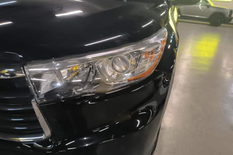 Used Toyota Highlander 2015 2.0T Four-Wheel Drive Luxury Edition 7-Seater