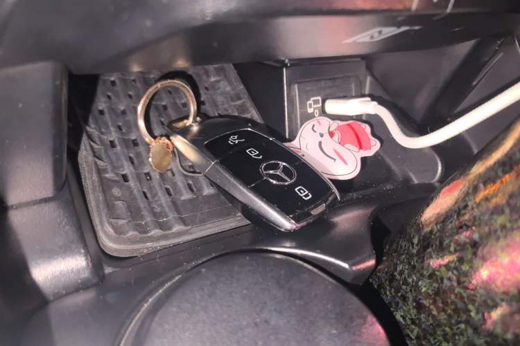 Used Mercedes-Benz E-Class 2017 E 200 L Sport 4MATIC
