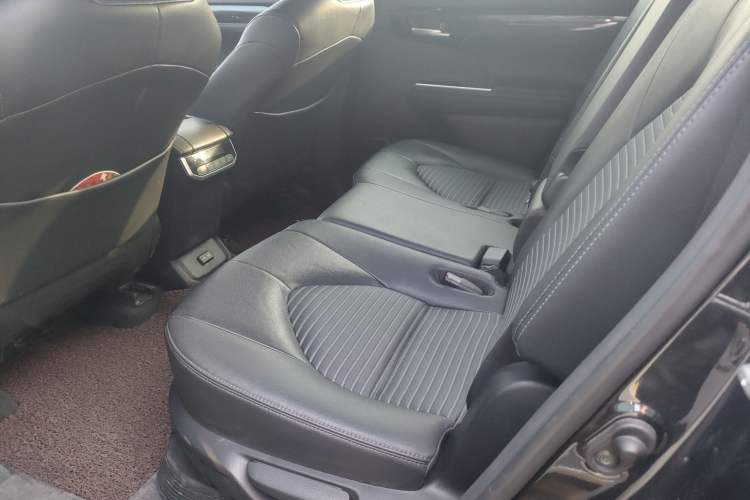 Used Toyota Crown Kluger 2022 2.5L HEV Four-Wheel Drive Luxury Edition
