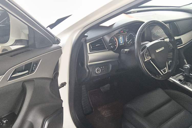 Used Haval H7 2016 Blue-Label H7 2.0T Automatic Luxury Model
