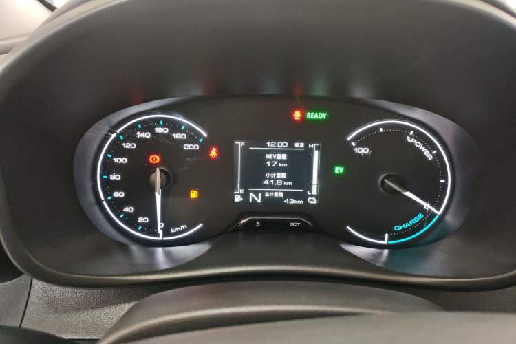 Used Wuling Hongguang New Energy 2025 Extended-Range Hybrid 50KM Comfort Version
