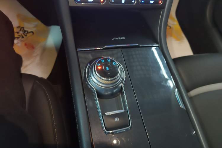 Used Ford Taurus 2017 EcoBoost 245 Flagship Model
