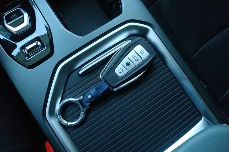 Used Geely Auto Haoyue L 2024 2.0T DCT Flagship Version