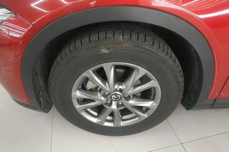 Used Mazda CX-4 2018 2.0L Automatic Two-Wheel Drive Blue Sky Premium Upgrade Version China V Standard
