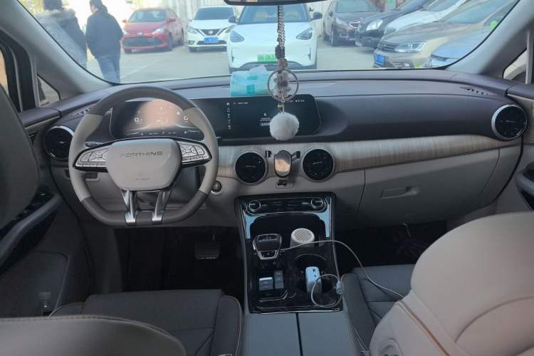 Used FORTHING Yacht 2022 1.5T DCT Chasing-the-Waves Edition