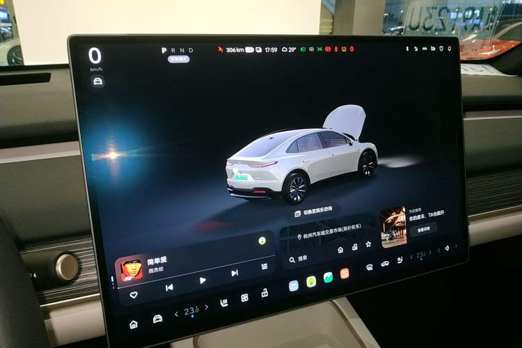 Used ONVO L60 2024 60 kWh Rear-Drive Version
