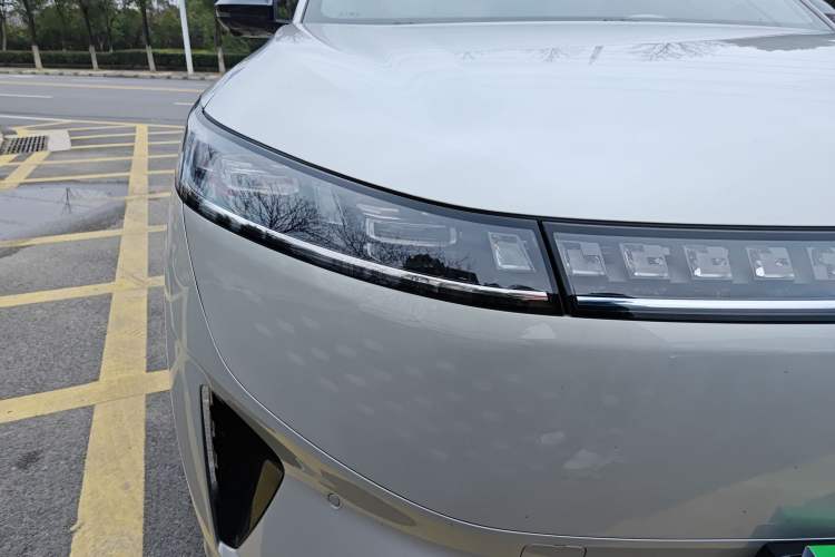 Used Dongfeng eπ eπ008 2026 Model Five-Seat Pure-Electric Ultra-Premium Edition
