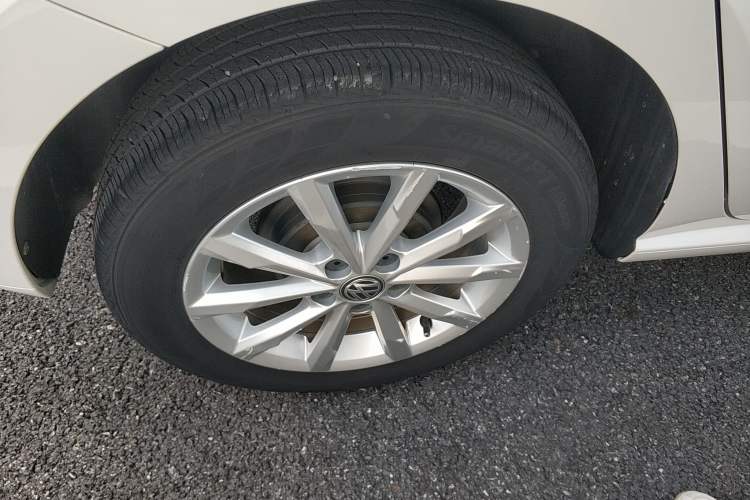 Used Volkswagen Polo 2016 1.6L Automatic Luxury Model