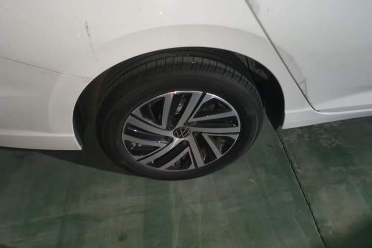 Used Volkswagen Lavida 2024 300TSI DSG Starry Sky Deluxe Edition
