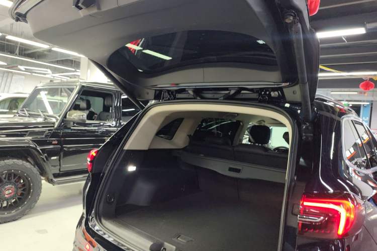 Used Buick Envision 2021 Encore Plus 652T Five-Seat Luxury Model
