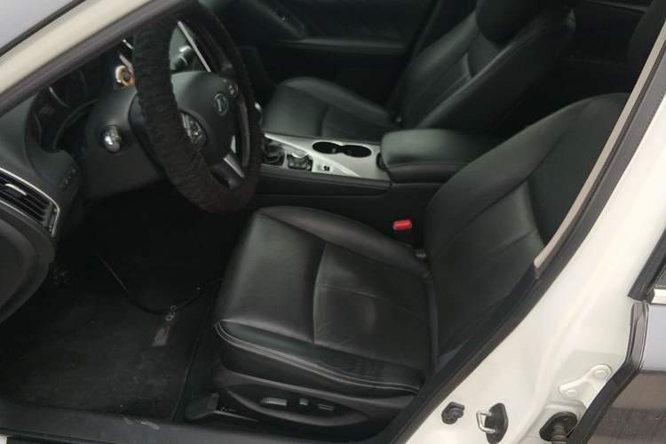 Used Infiniti Q50L 2015 2.0T Enjoyment Edition
