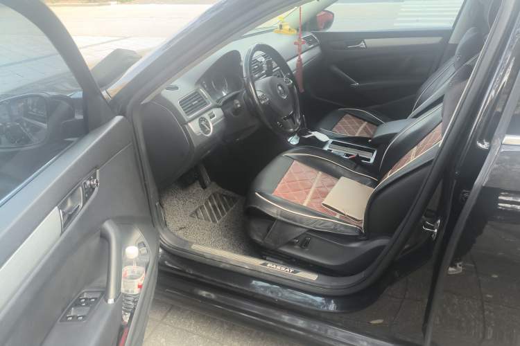 Used Volkswagen Passat 2014 1.8TSI DSG Prestige Edition
