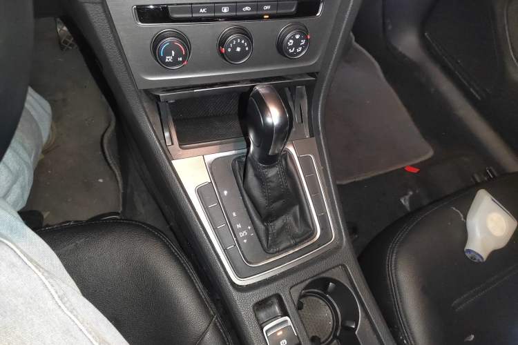 Used Volkswagen Golf 2016 1.6L Automatic Comfort Model