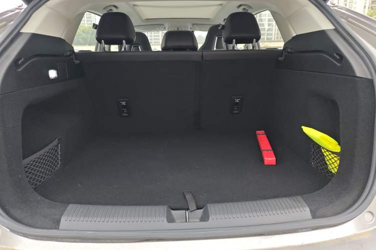 Used Roewe RX5 New Energy 2023 eRX5 Super Hybrid Premium Edition
