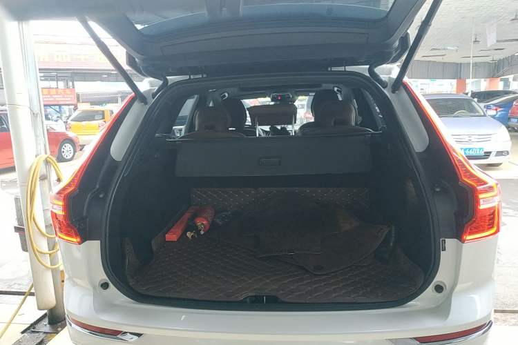 Used Volvo XC60 2021 T5 4x4 Smart Luxury Edition
