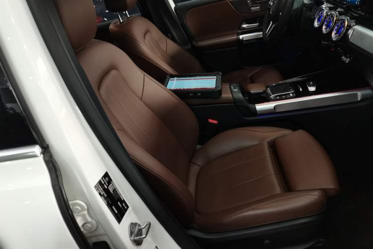 Used Mercedes-Benz GLB 2021 GLB 200 Fashion Model