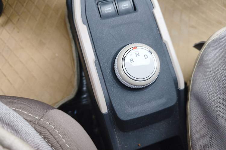 Used Chery QQ Ice Cream 2025 Model 205km Sundae Edition
