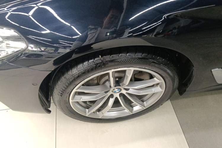 Used BMW 5 Series 2020 525Li M Sport Package
