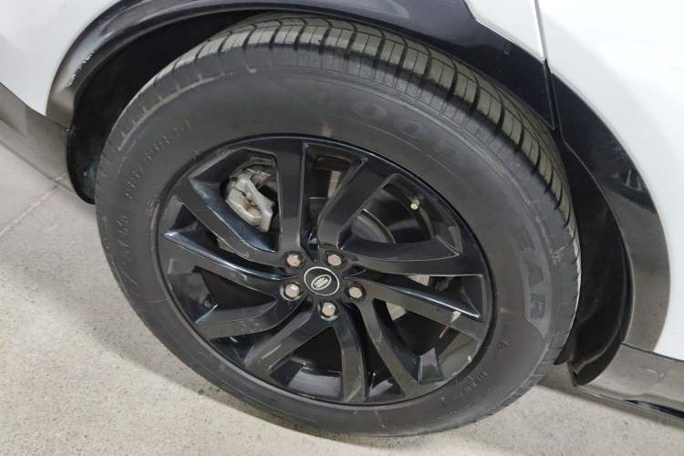 Used Land Rover Discovery 2020 3.0 SC V6 30th Anniversary Special Edition