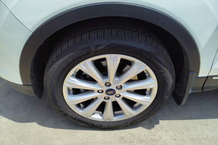 Used Ford Kuga 2017 EcoBoost 180 Four-Wheel Drive Luxury Wing Model
