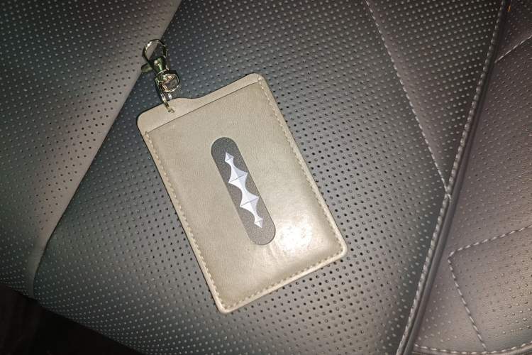 Used  Leopard 5 2023 Navigator Edition
