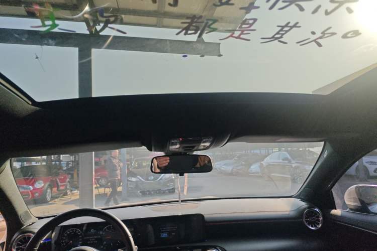 Used Mercedes-Benz A-Class 2022 Restyled A 200 L Sport Sedan Fashion Version
