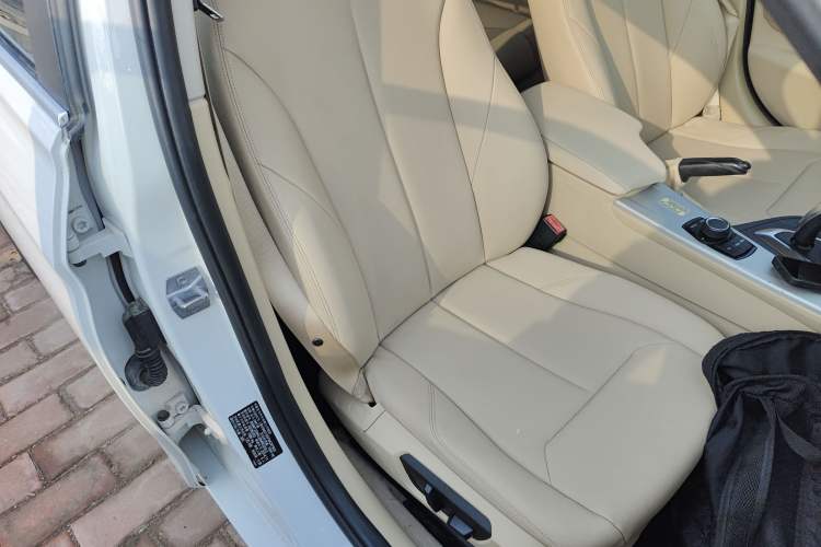 Used BMW 3 Series 2015 320Li Fashion Model