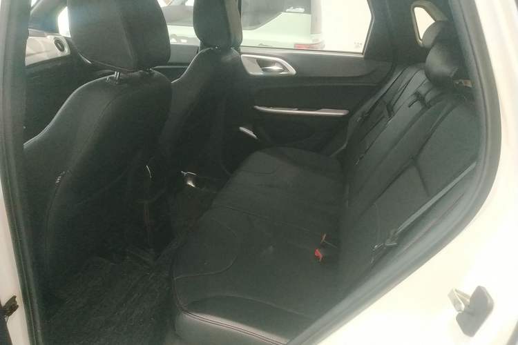 Used Brilliance V3 2015 1.5T Automatic Flagship Model
