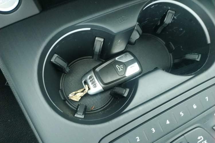 Used Audi A4L 2019 40 TFSI Fashion Edition China VI Emission Standard
