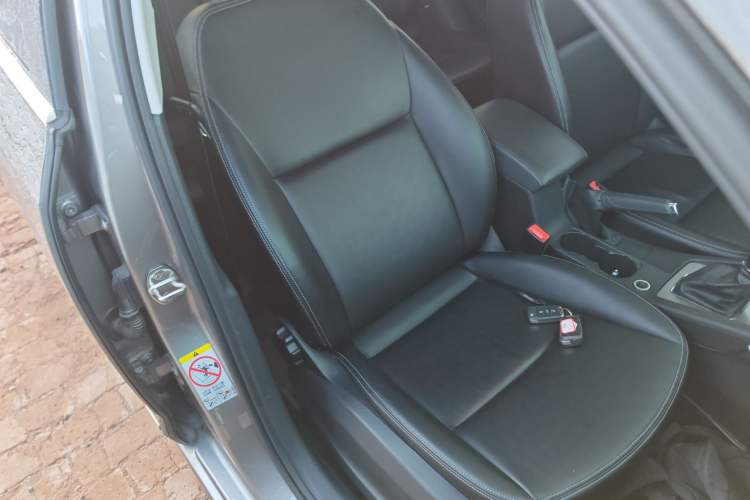 Used Skoda Octavia 2019 1.5L Automatic SmartDrive Comfort Edition China VI Standard
