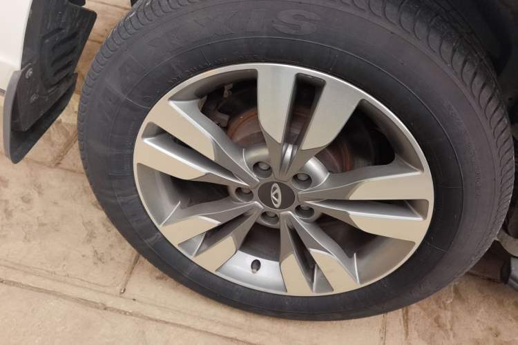 Used Chery Tiggo 3 2016 1.6L CVT ZhiShang Edition
